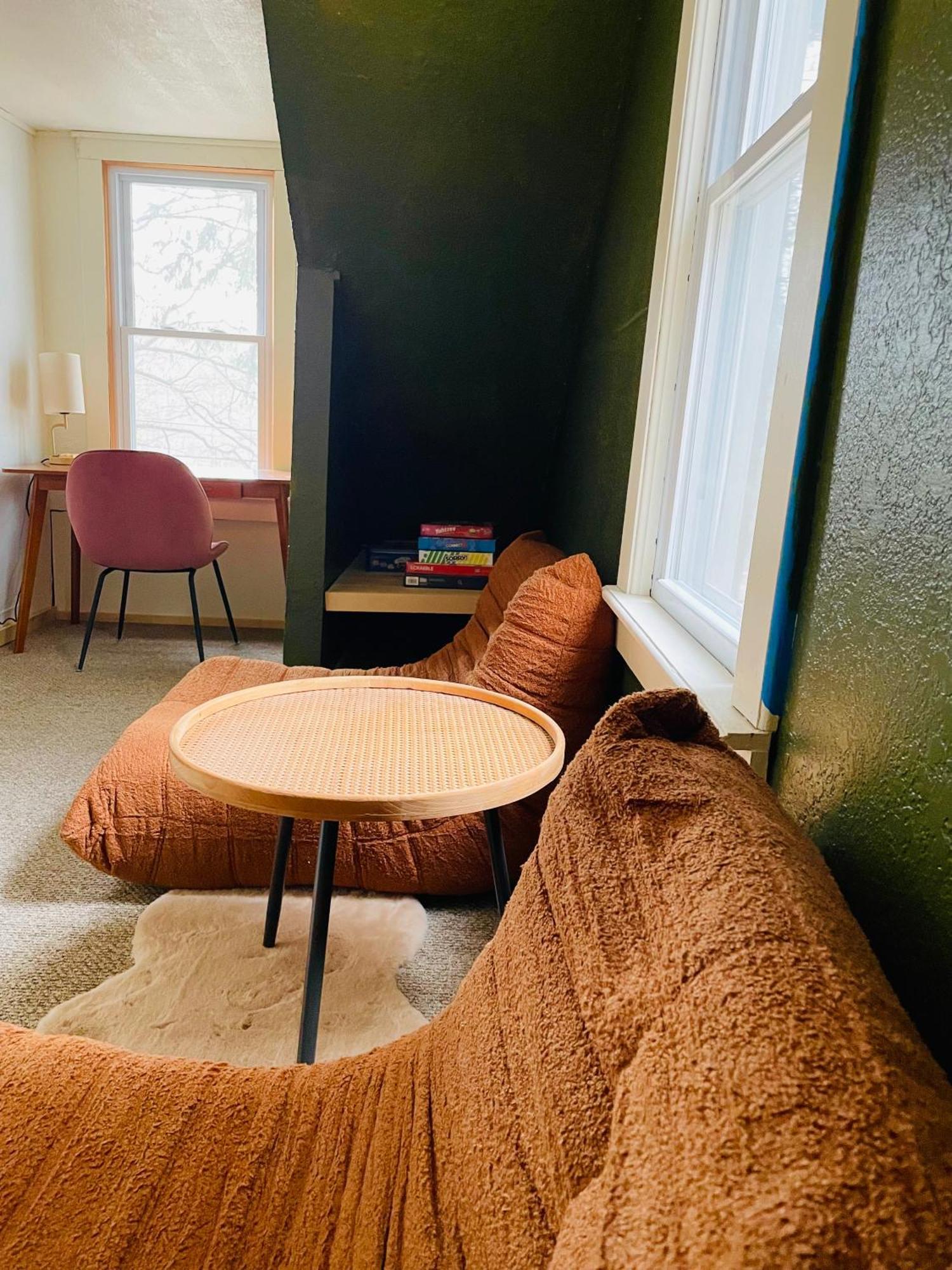 Cozy Cottage With Jacuzzi And Fire Pit And Reading Nook! Livingston Manor Екстер'єр фото